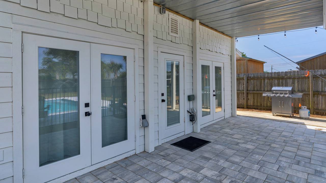 SCRU Exterior SCRU Exterior