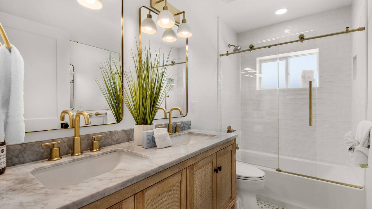 SCRU Bathroom SCRU Bathroom