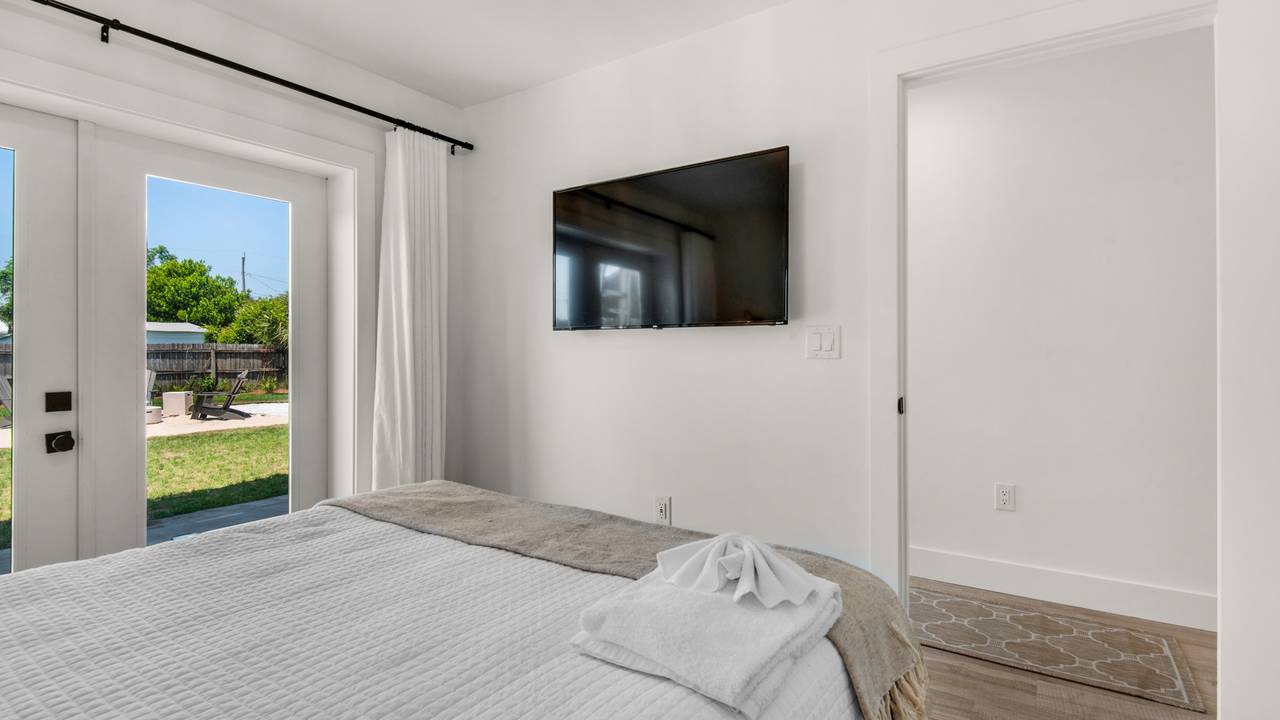 SCRU Bedroom SCRU Bedroom