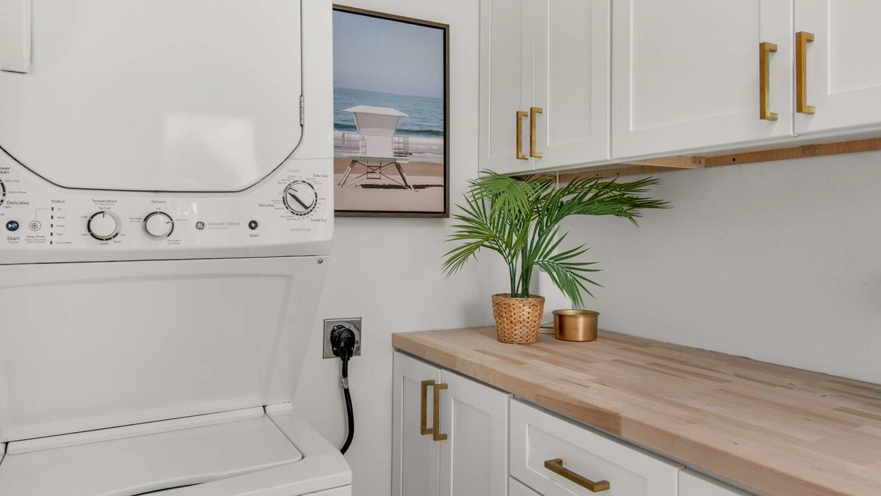 SCRU Washer and Dryer SCRU Washer and Dryer