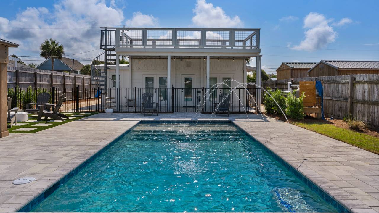 SCRU Pool Area SCRU Pool Area