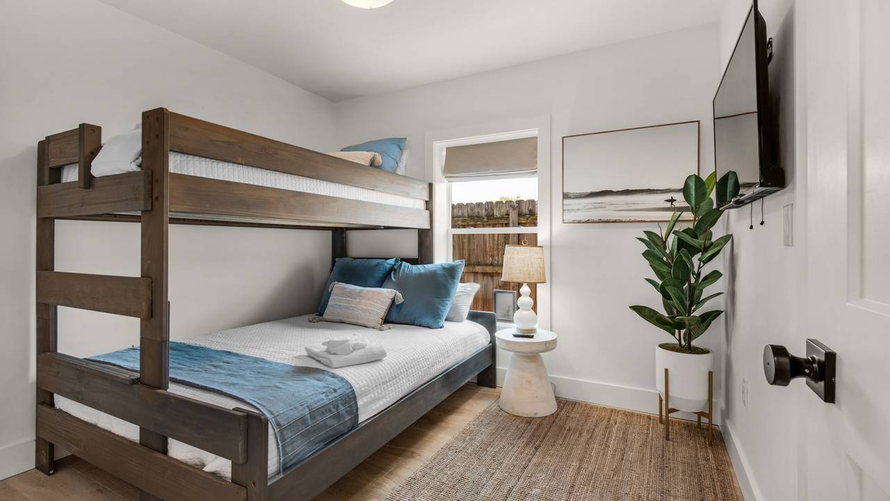 SCRU Bedroom SCRU Bedroom