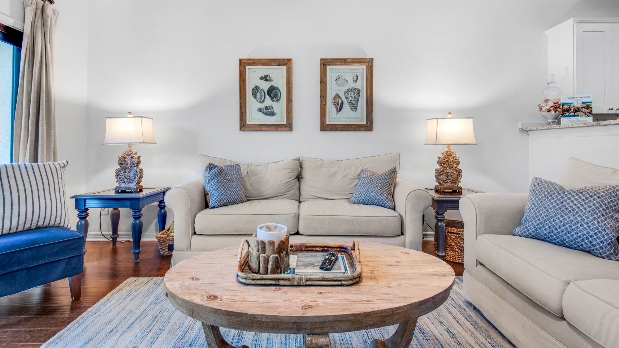 Palms D2 Living Area