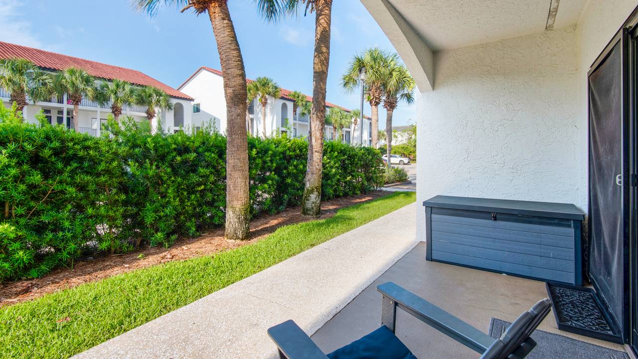 Palms D2 Patio Palms D2 Patio