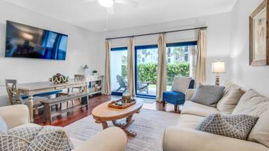 Palms D2 Living Area Palms D2 Living Area