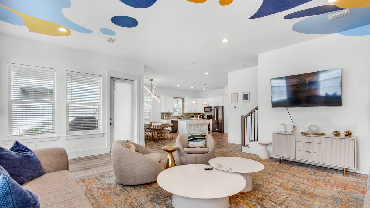 Sea La Vie Living Area, Dining Table, and Kitchen Sea La Vie Living Area, Dining Table, and Kitchen