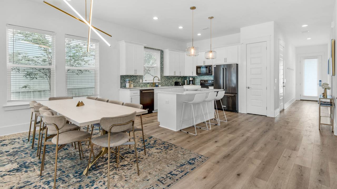 Sea La Vie Dining Table and Kitchen Sea La Vie Dining Table and Kitchen