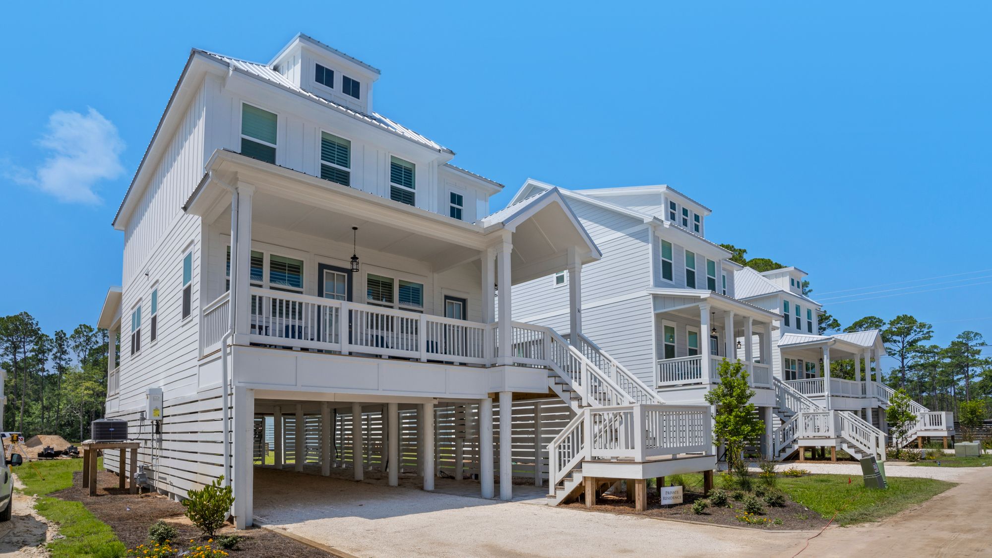 Sitting Bayside Exterior