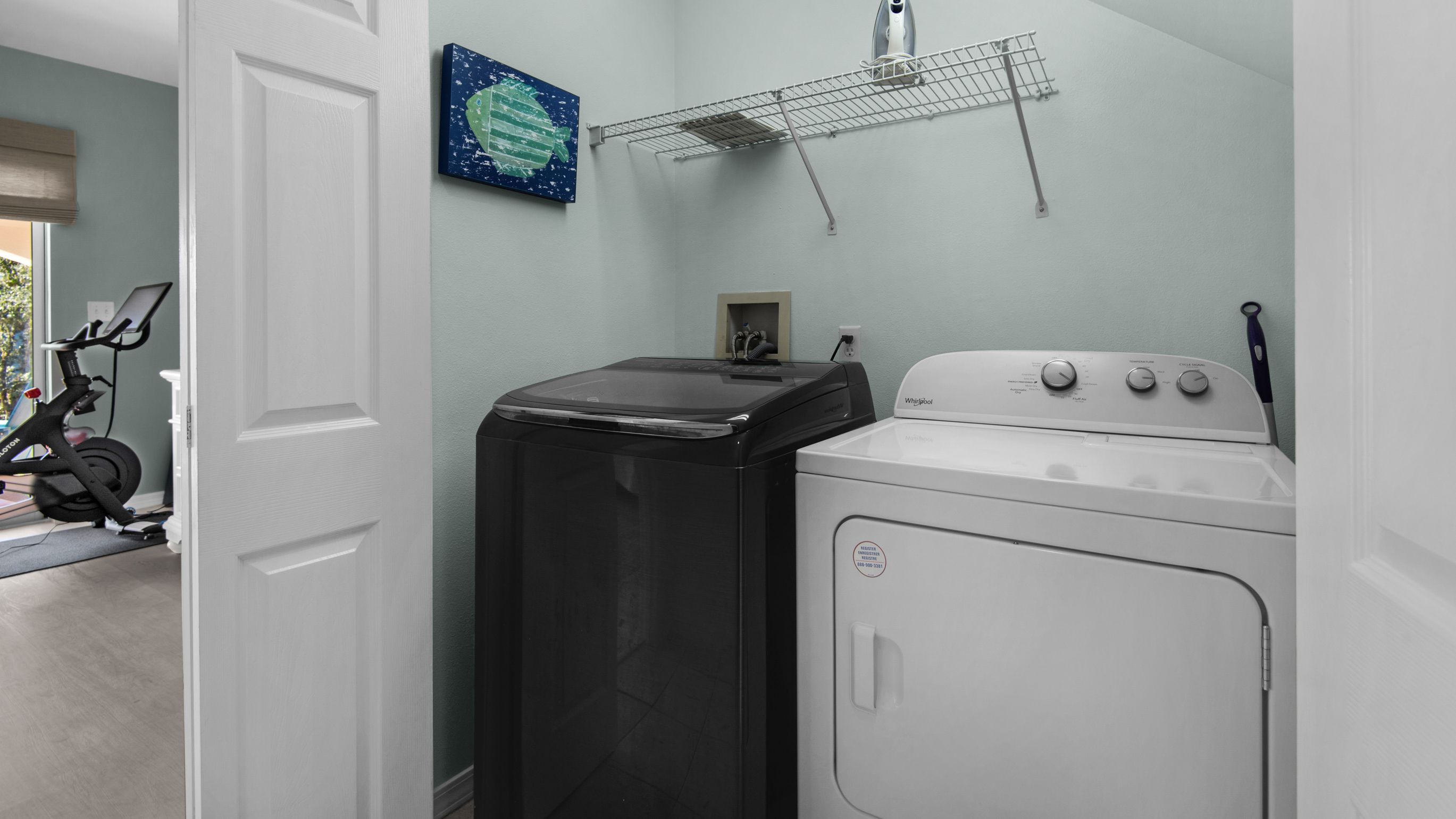 Spyglass TH 106 Washer & Dryer
