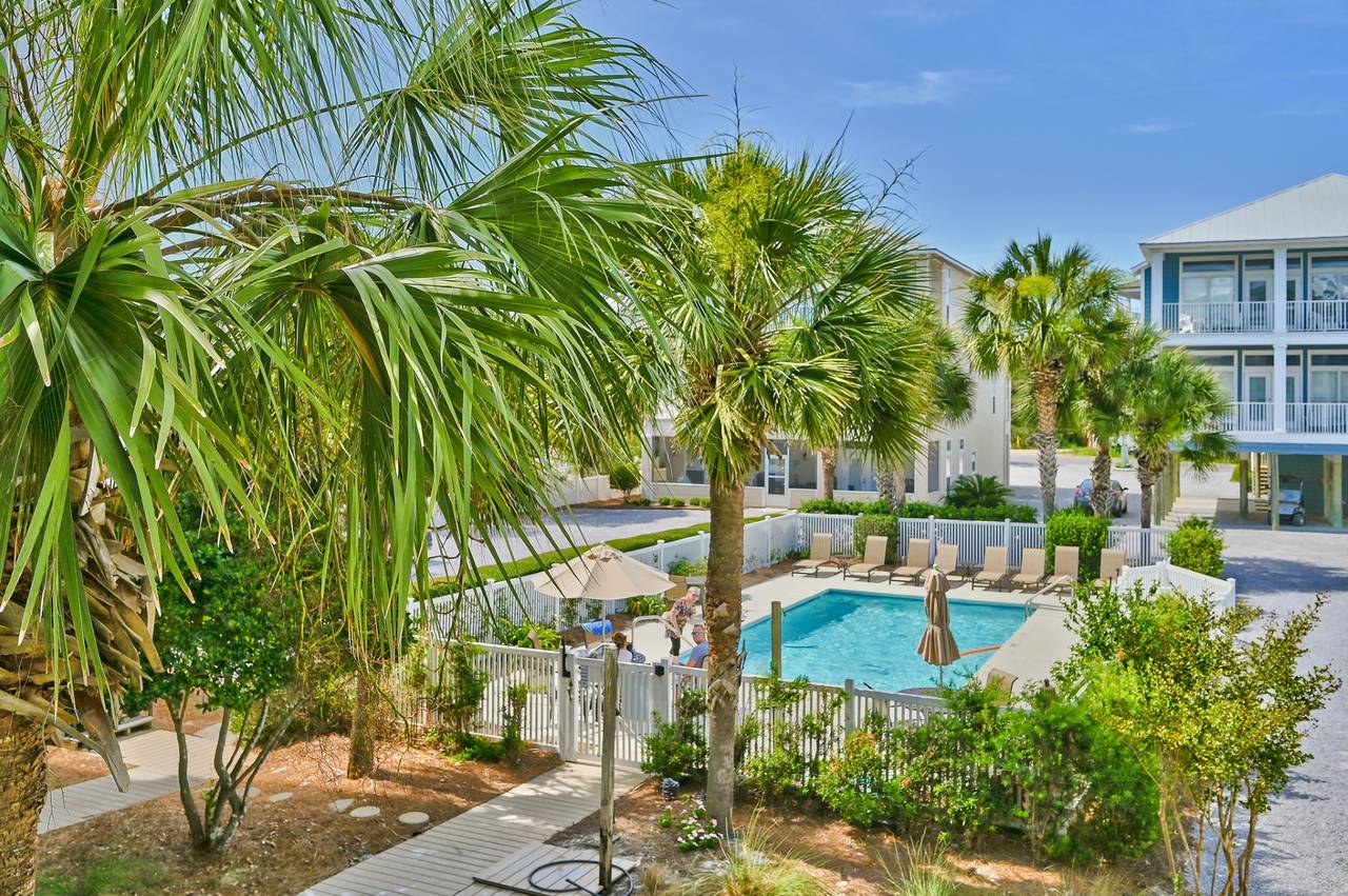 Turtle Beach 55 Nature Way Community Pool Turtle Beach 55 Nature Way Community Pool