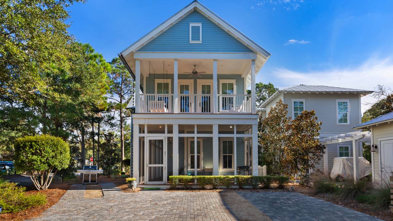 Friday on my Mind Exterior Friday on my Mind Exterior