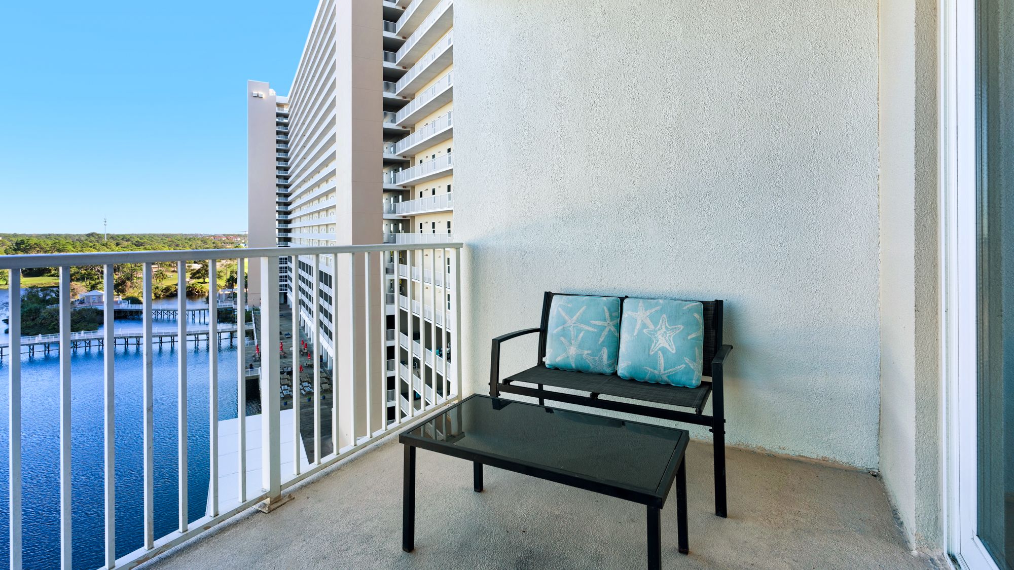 Laketown Wharf 729 Balcony