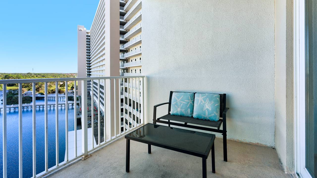 Laketown Wharf 729 Balcony Laketown Wharf 729 Balcony