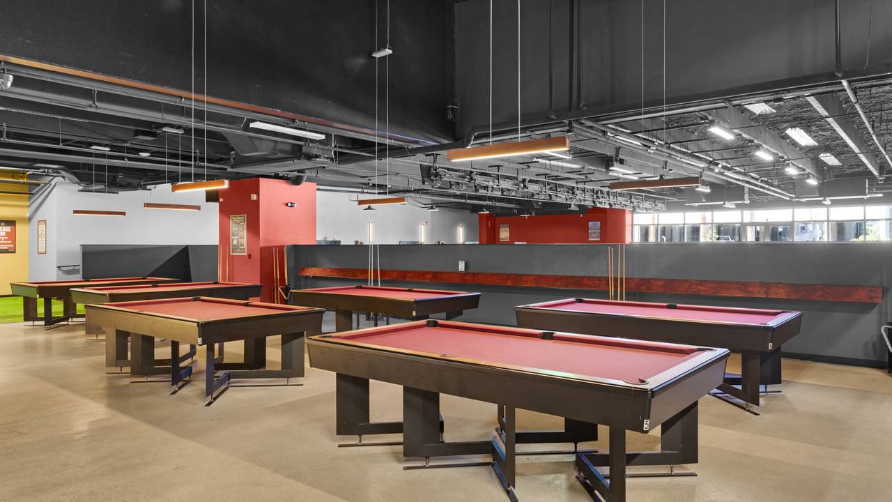 Laketown Wharf Grounds and Amenities Laketown Wharf Grounds and Amenities