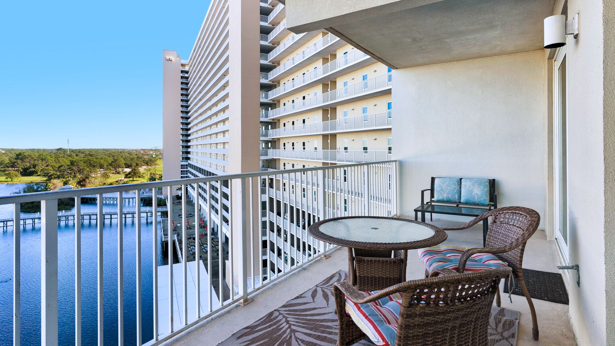 Laketown Wharf 729 Balcony