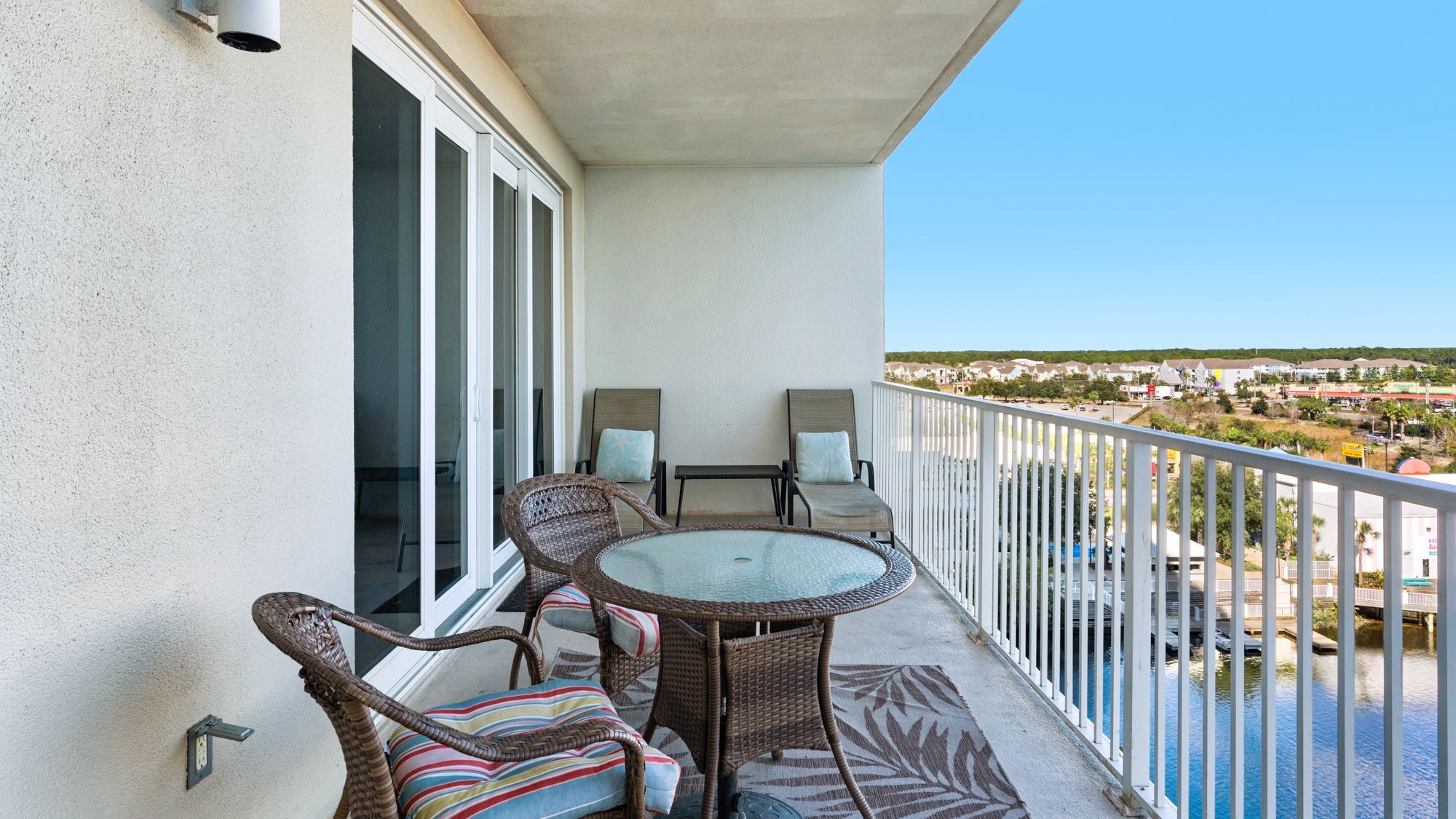 Laketown Wharf 729 Balcony