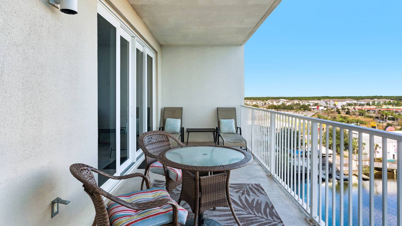 Laketown Wharf 729 Balcony Laketown Wharf 729 Balcony