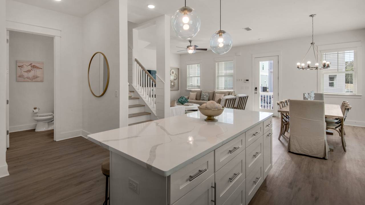 Serene Stay on 30A Kitchen Serene Stay on 30A Kitchen