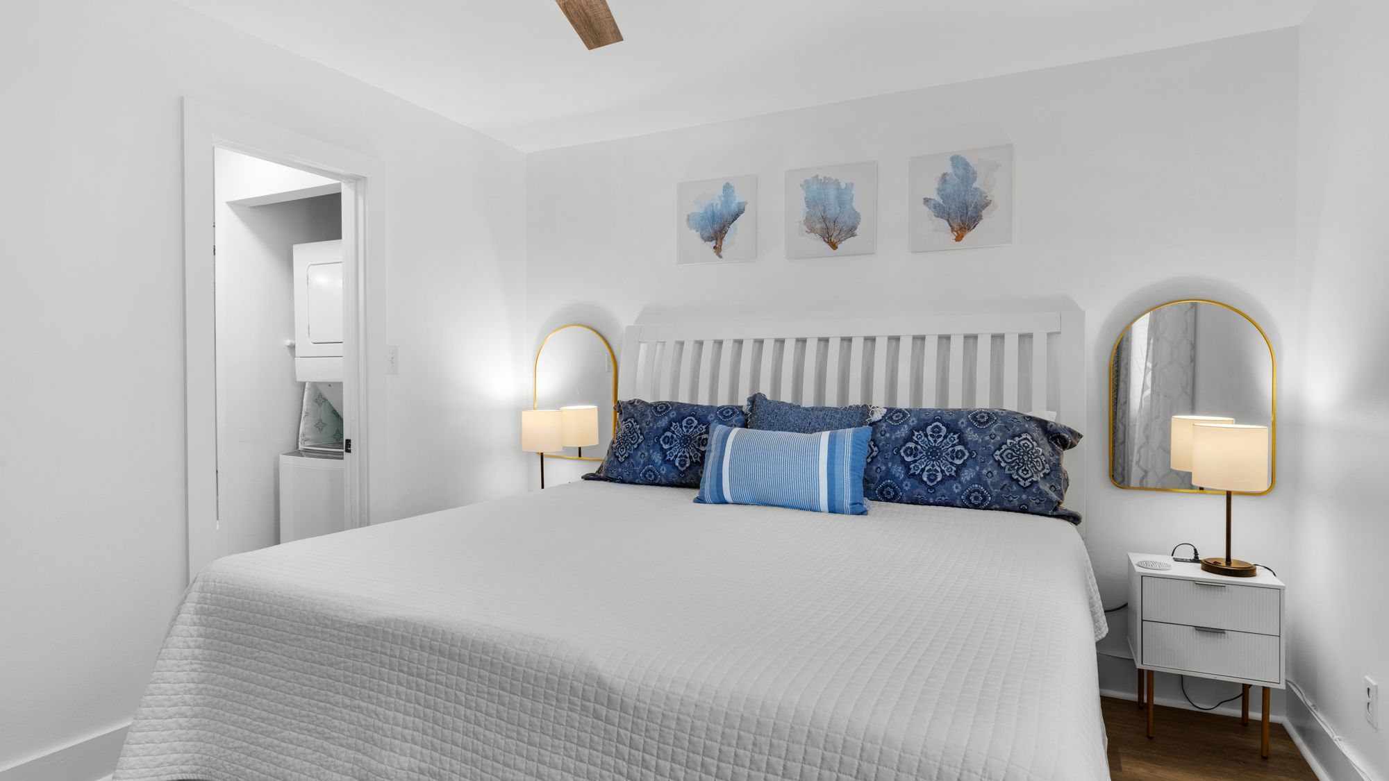 Commodore's Retreat 104 Bedroom 