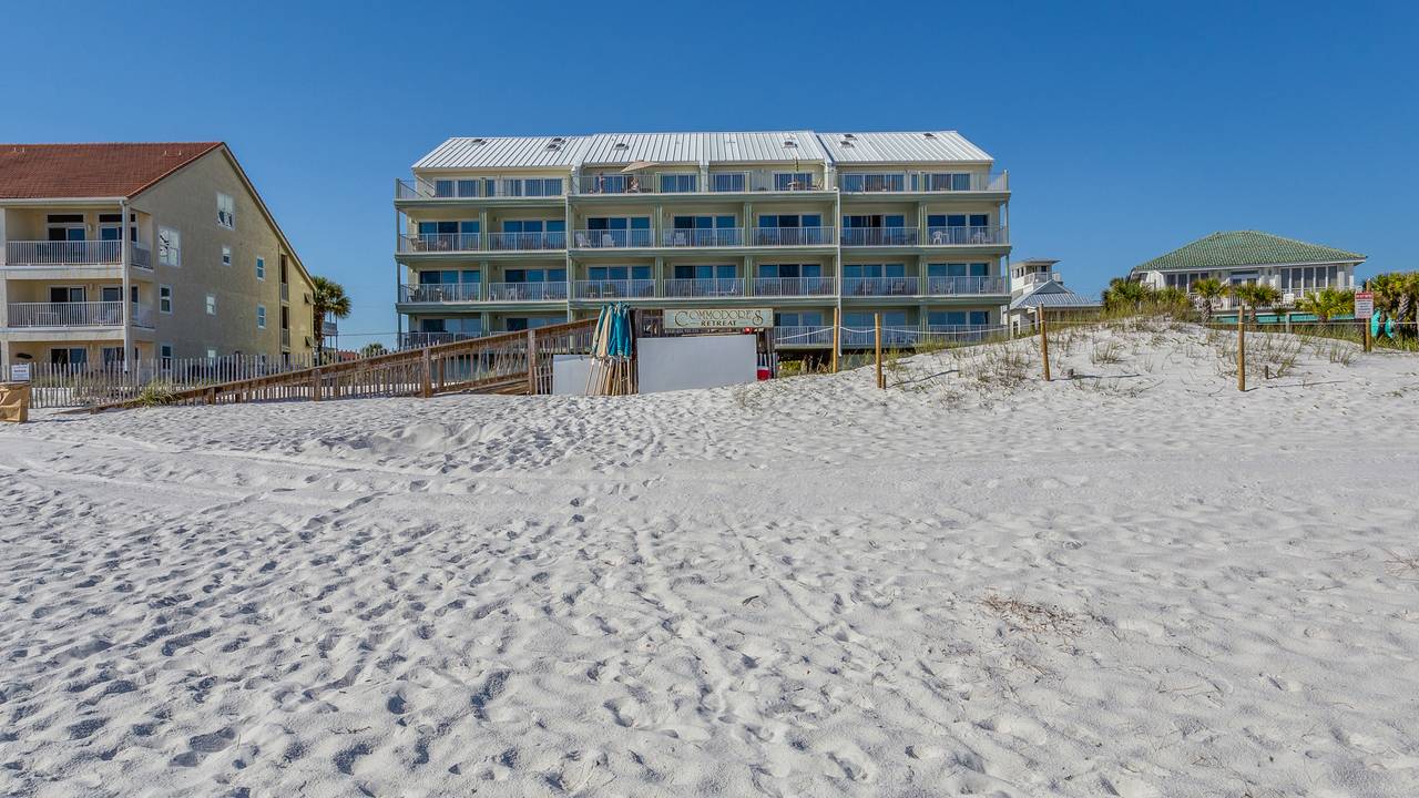 Commodores Beach Commodores Beach