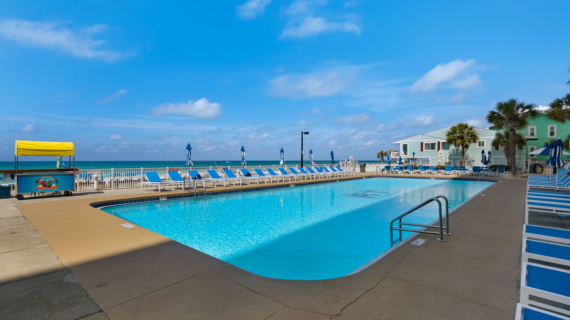 Regency Towers Grounds & Amenities