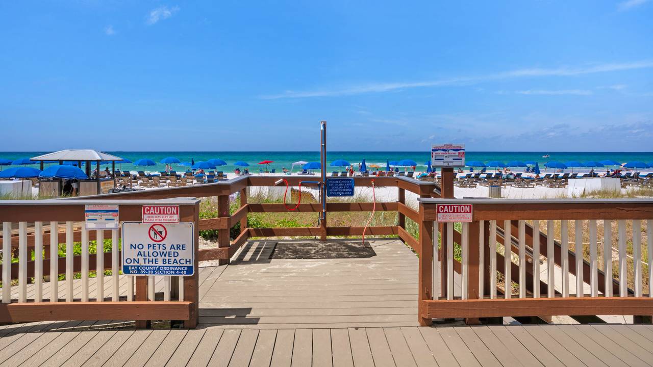 Regency Towers Grounds & Amenities Regency Towers Grounds & Amenities