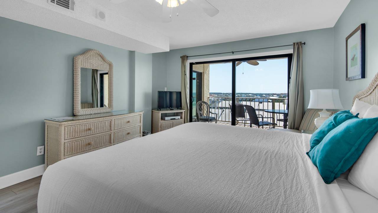 Regency Towers 725 Bedroom Regency Towers 725 Bedroom