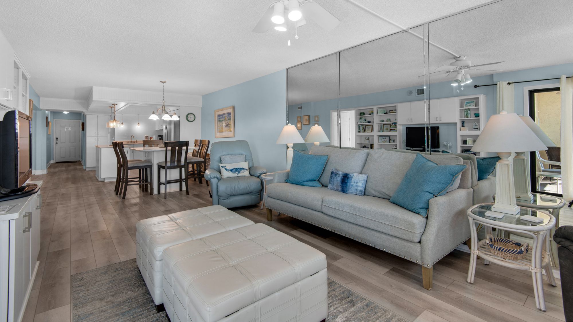 Regency Towers 725 Living Area