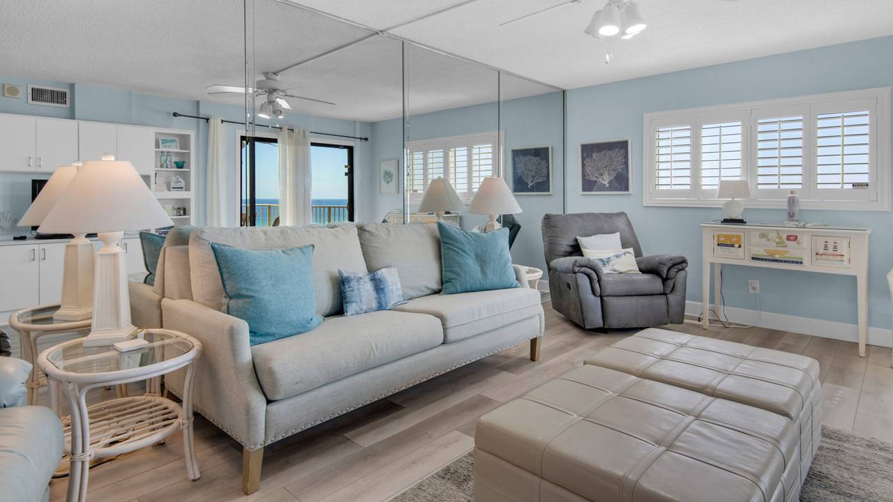 Regency Towers 725 Living Area with Gulf View Regency Towers 725 Living Area with Gulf View