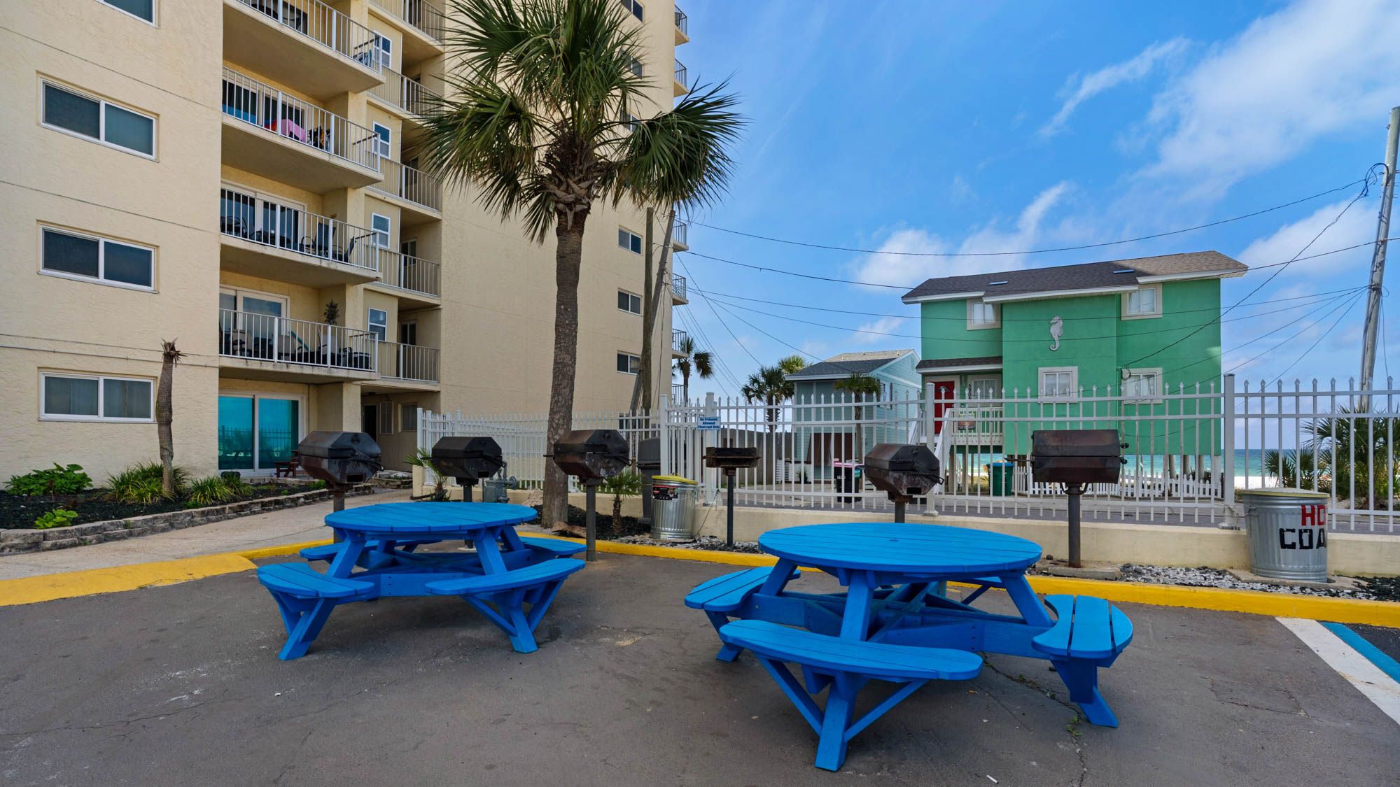 Regency Towers Grounds & Amenities