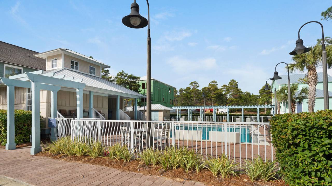 SNSEA Exterior SNSEA Exterior