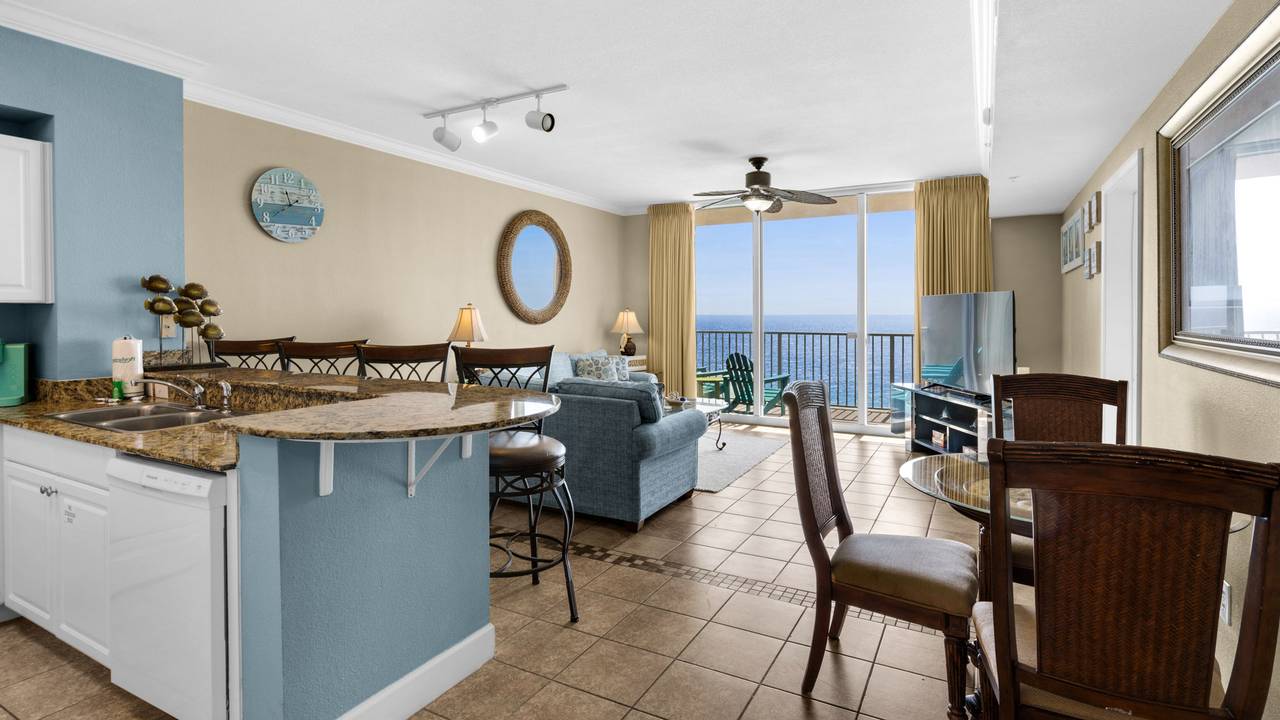 Tidewater Kitchen & Living Area w/ Gulf views Tidewater Kitchen & Living Area w/ Gulf views