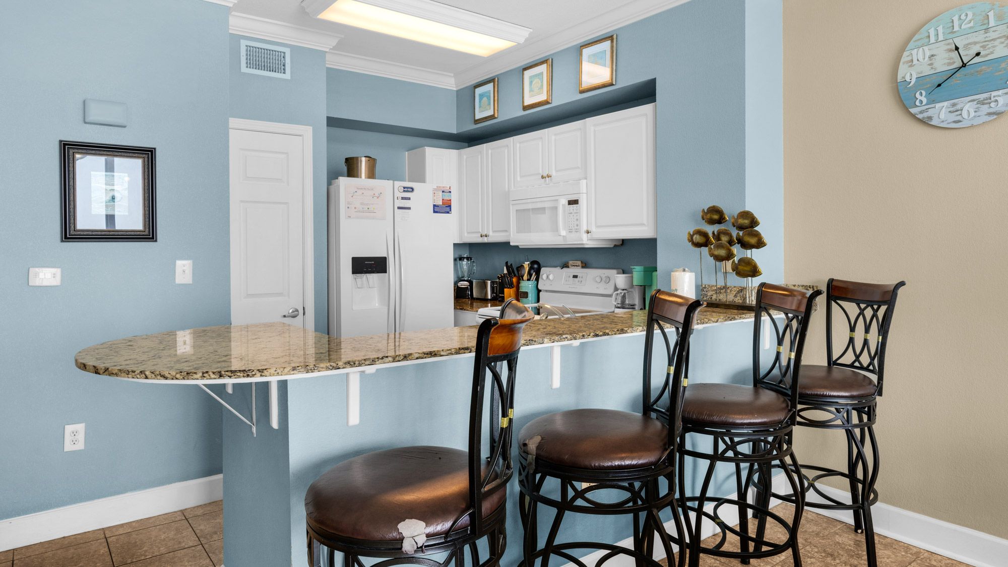 Tidewater Dinning Area & Kitchen