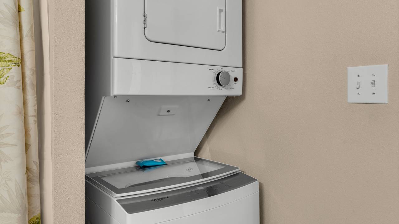 Tidewater 1312 Washer and Dryer Tidewater 1312 Washer and Dryer