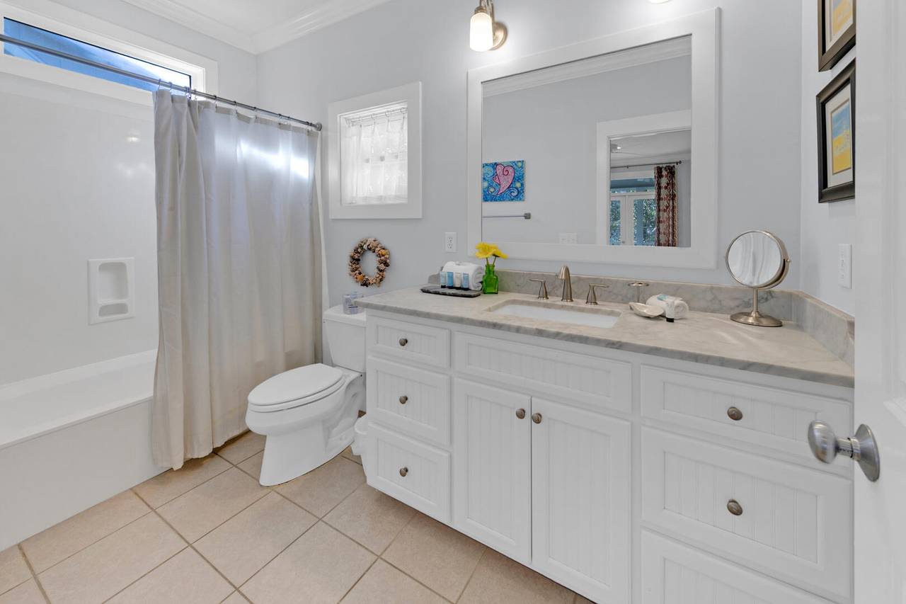 Happy ours bathroom Happy ours bathroom