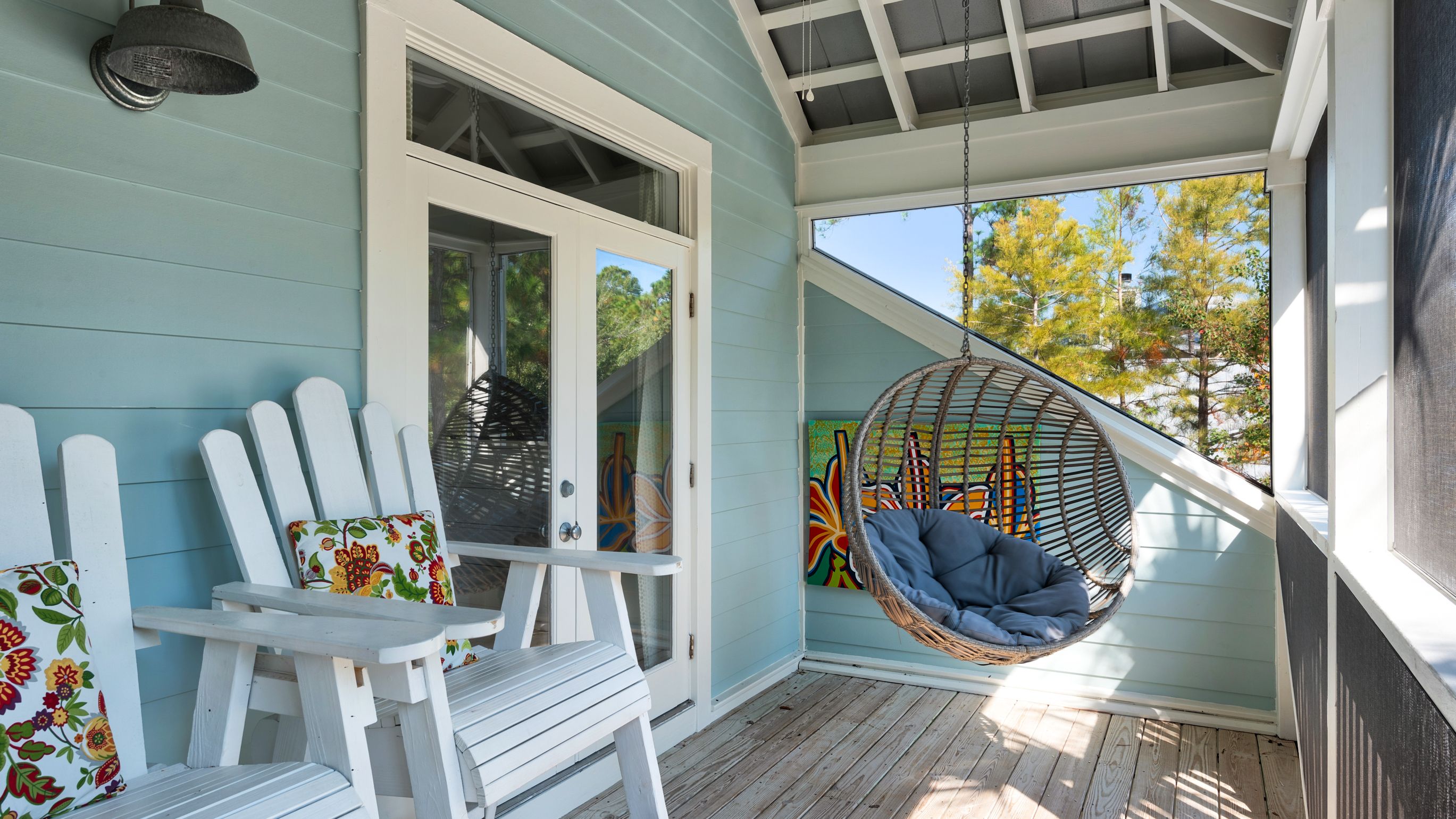 Happy ours deck area