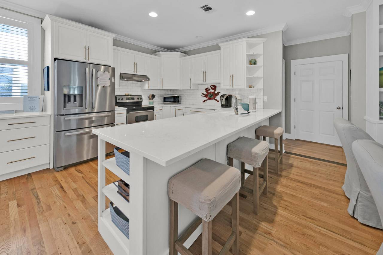 Happy ours kitchen Happy ours kitchen