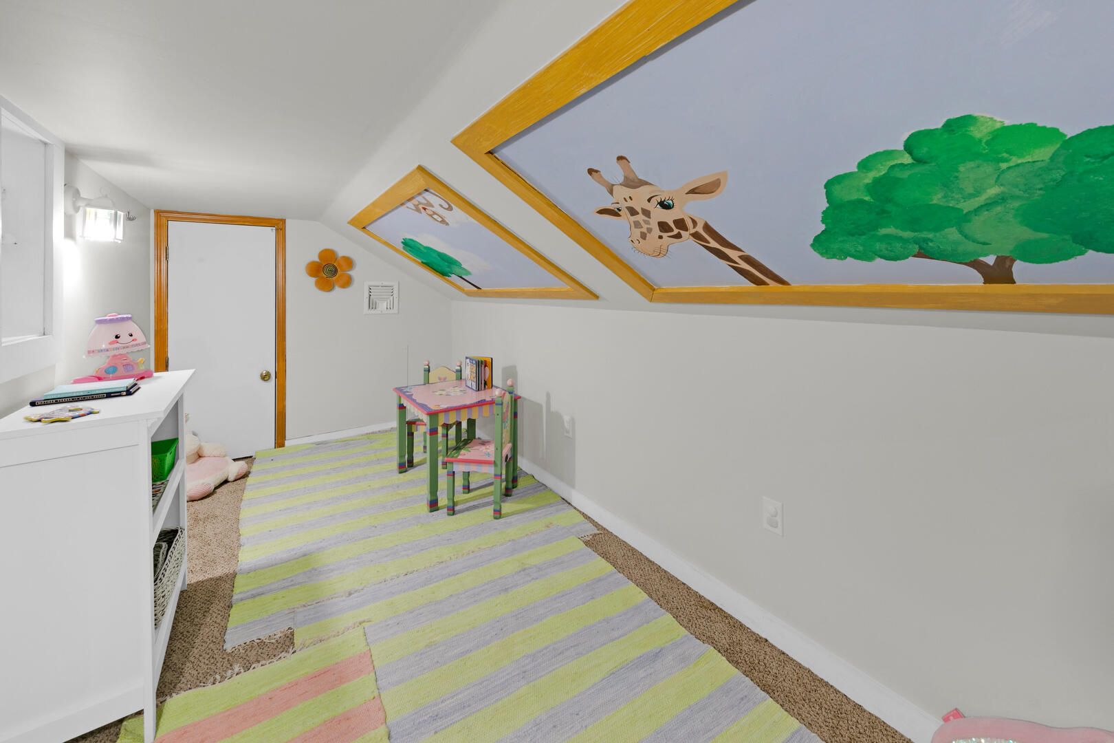 Happy ours kids area