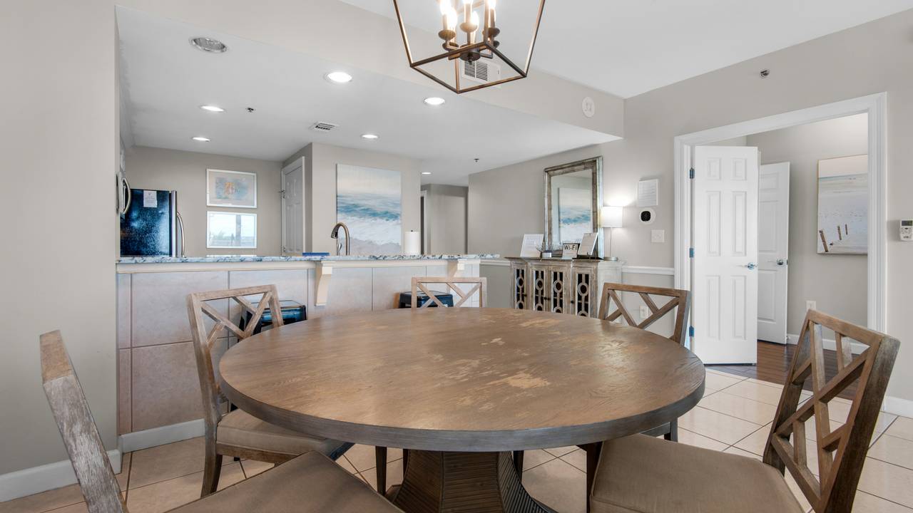 Sterling Shores 314 Dining Table Sterling Shores 314 Dining Table