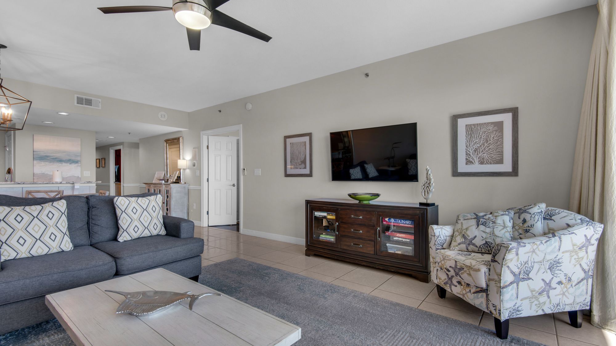 Sterling Shores 314 Living Area