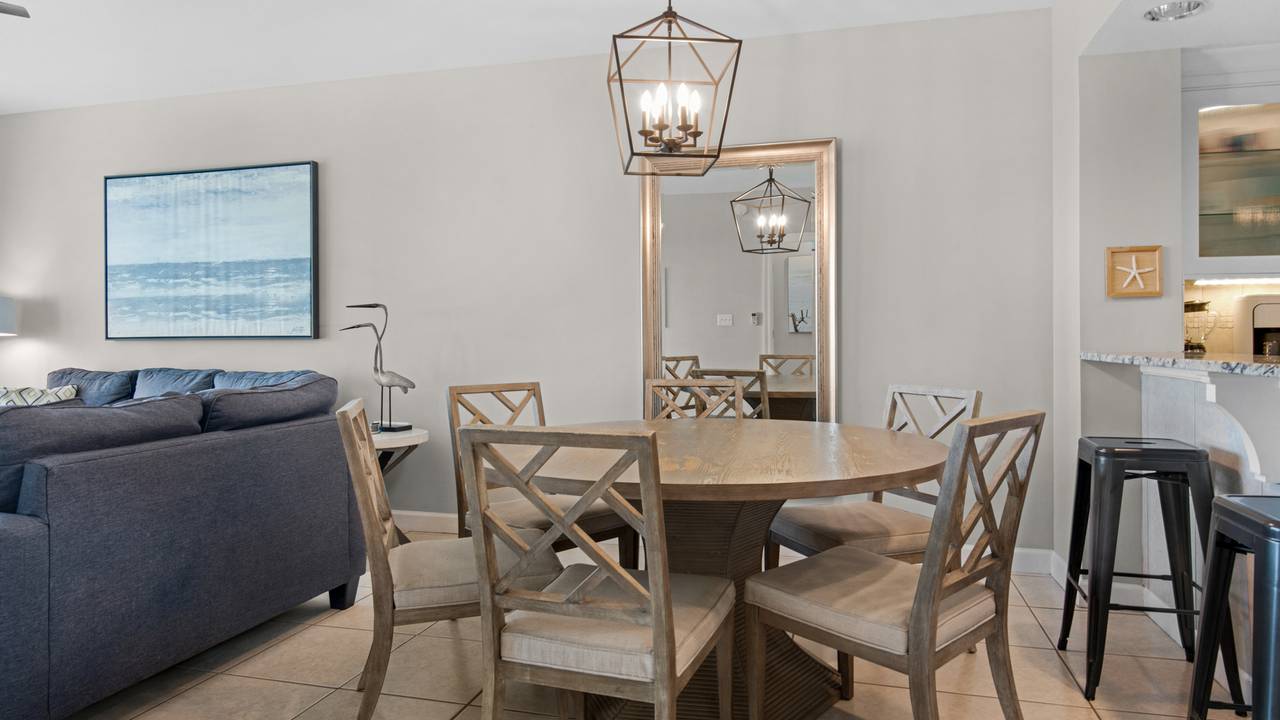 Sterling Shores 314 Dining Table Sterling Shores 314 Dining Table