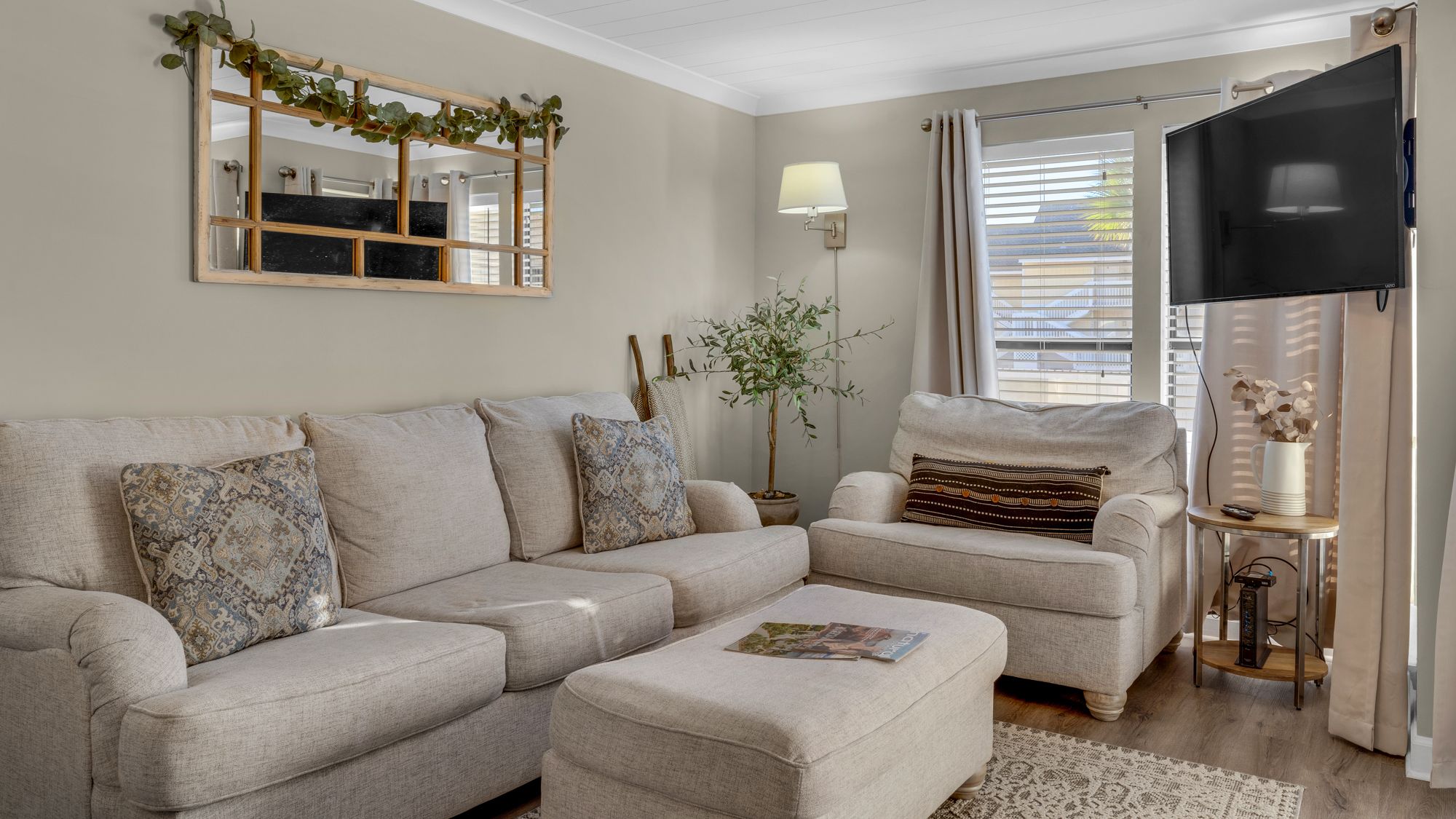 Sandpiper Cove 8120 Living Area