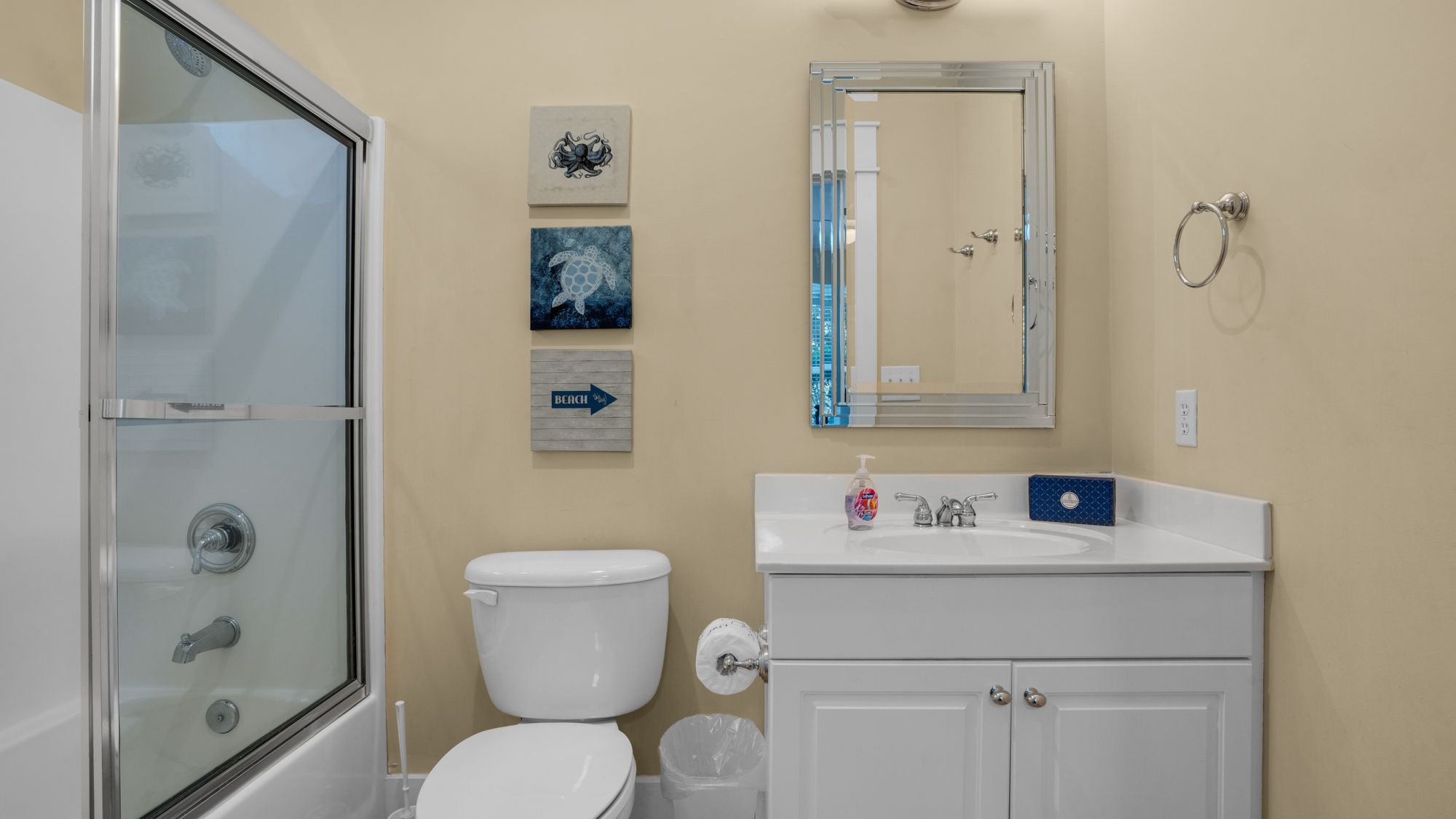 Villas at Seagrove B101 Bathroom