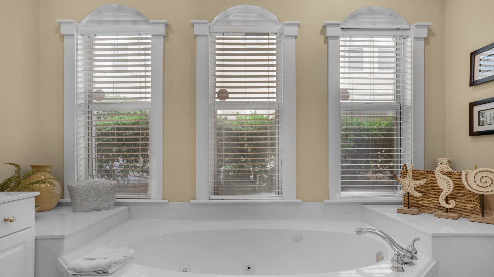 Villas at Seagrove B101 Bathroom