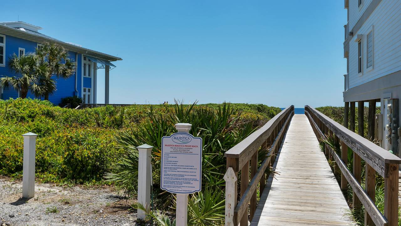 Villas at Seagrove Grounds & Amenities Villas at Seagrove Grounds & Amenities