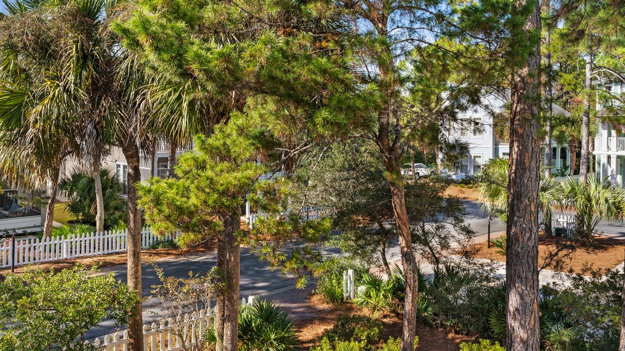 The Ocean Pearl Balcony View The Ocean Pearl Balcony View