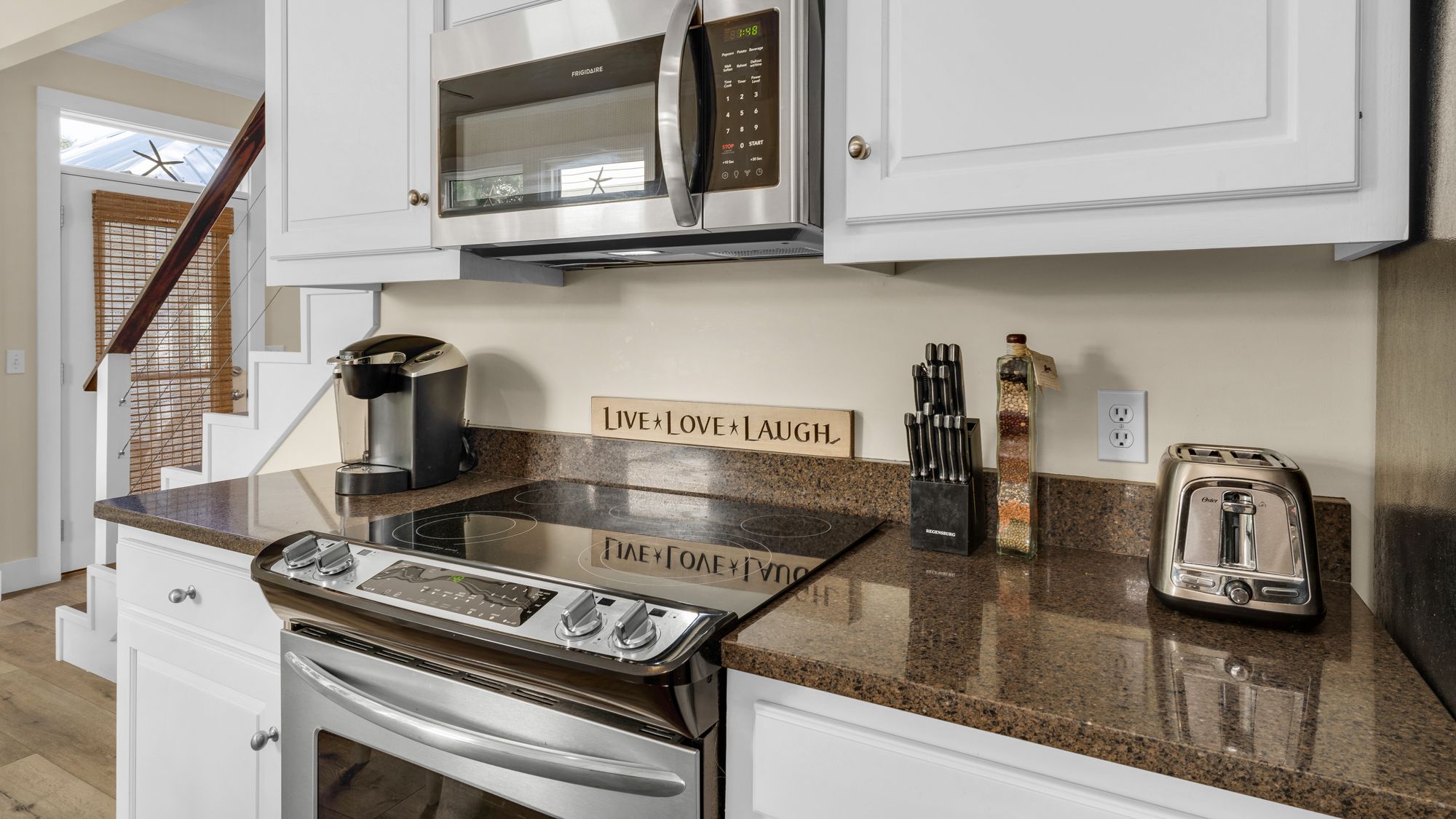 The Ocean Pearl Kitchen