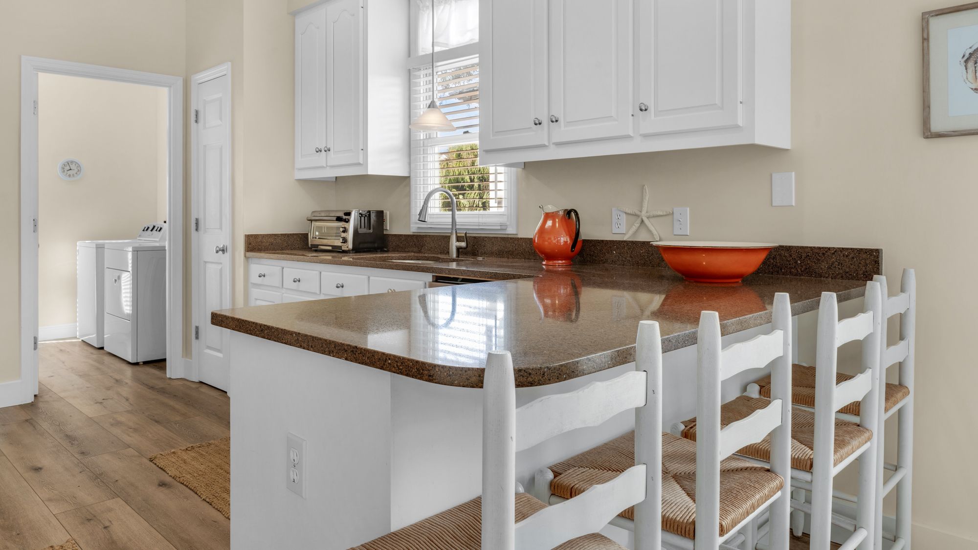 The Ocean Pearl Kitchen