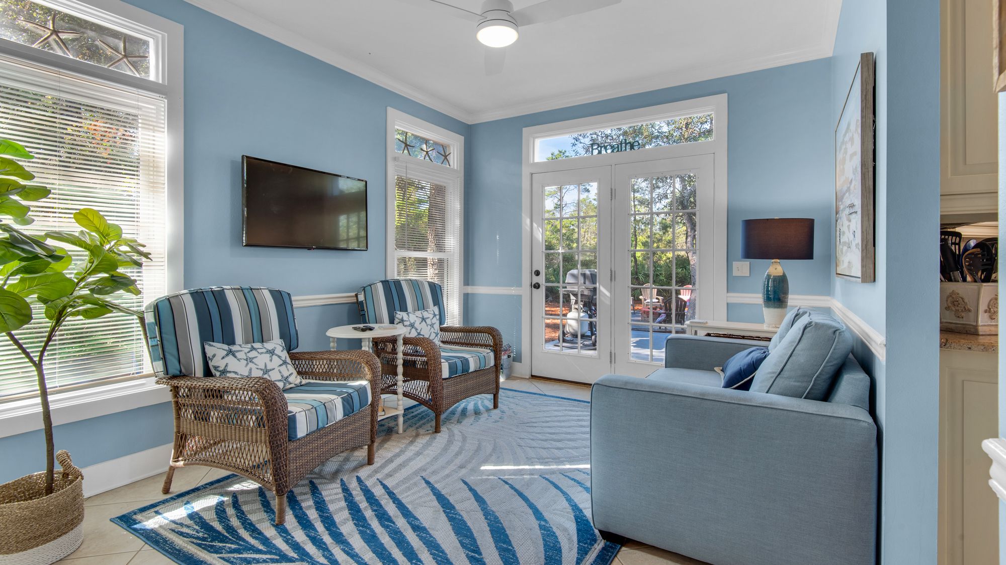 Gone Gulfin Living Area