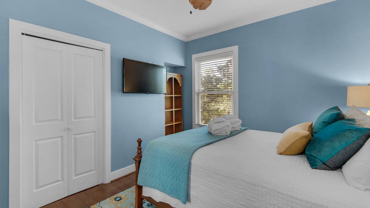 Gone Gulfin Bedroom Gone Gulfin Bedroom